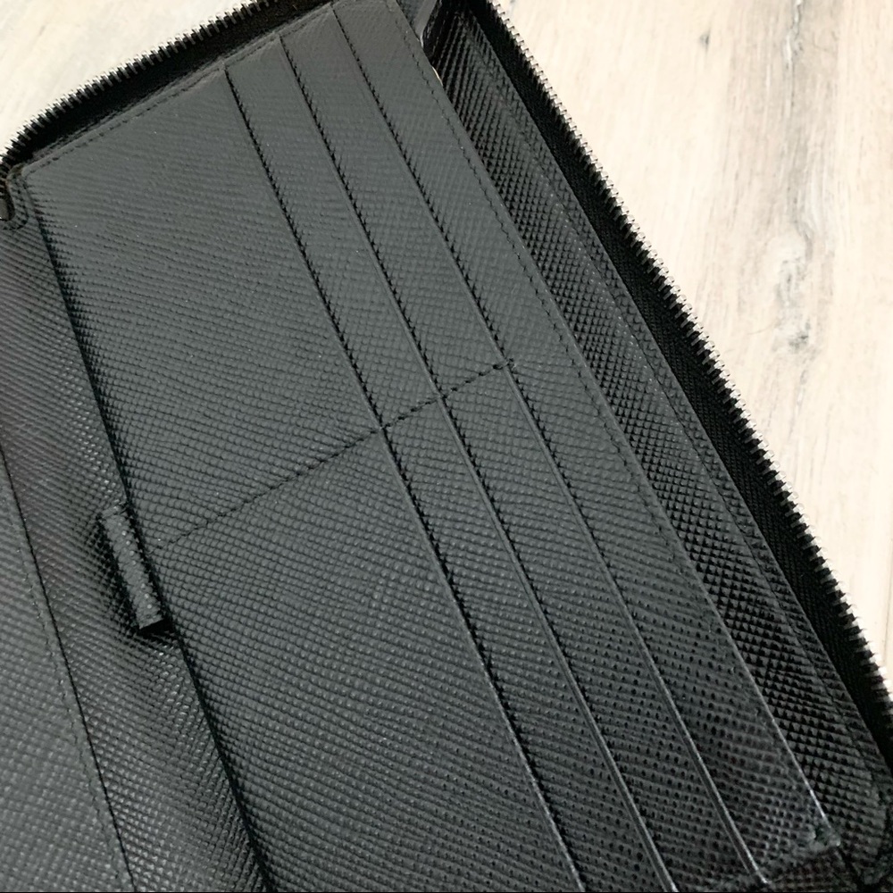 Prada Black Saffiano Leather XL Organizer Wallet - Picture 10 of 12